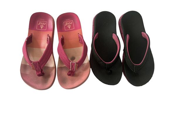 Reef Other - Reef Pink Flip Flops And Op Black Flip Flops size 11/12